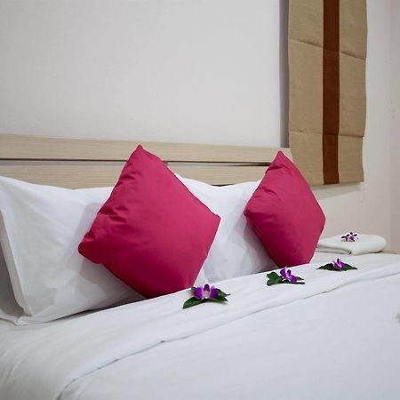 Lucky Lek Resort Rawai Dış mekan fotoğraf
