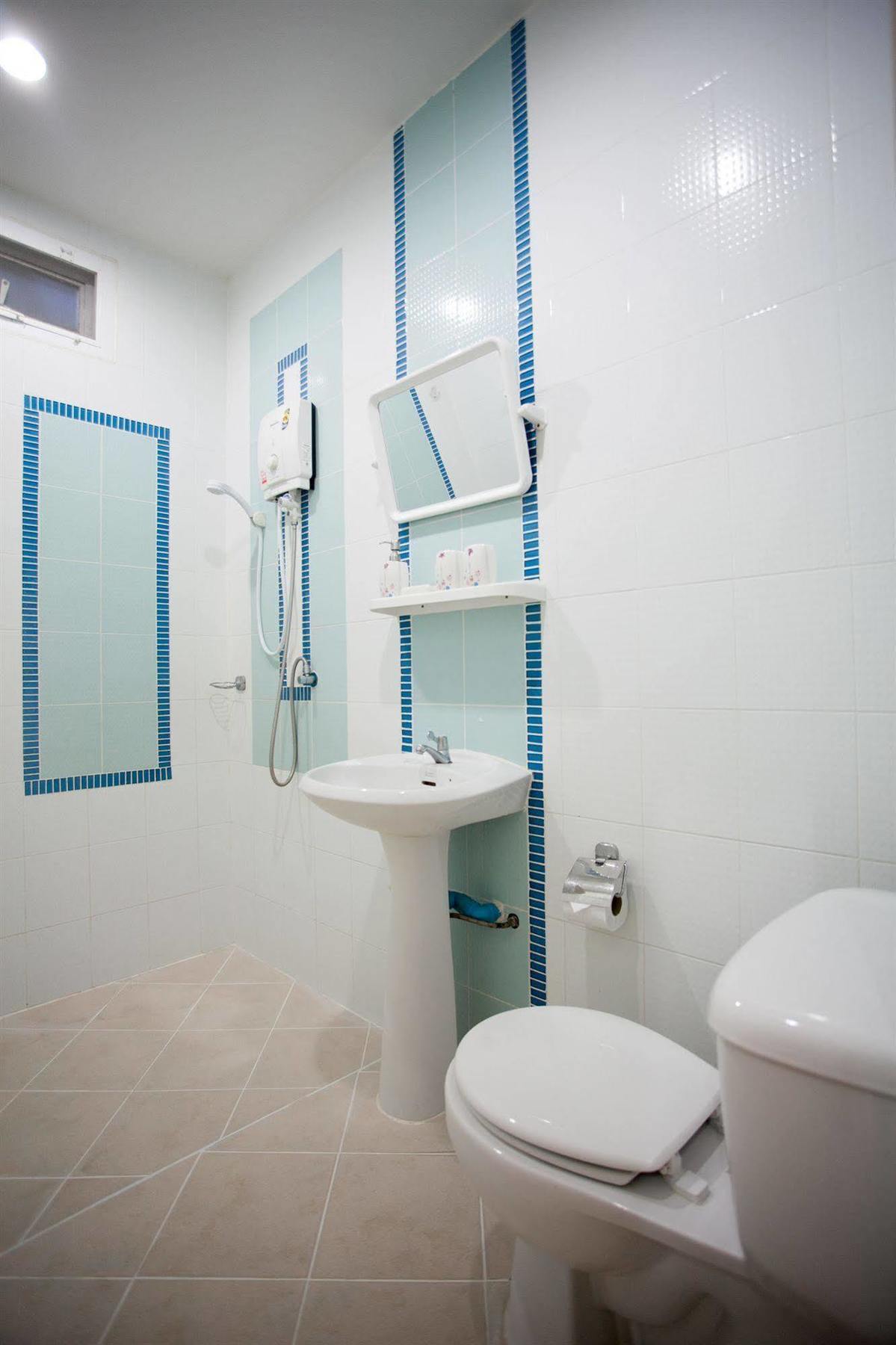 Lucky Lek Resort Rawai Dış mekan fotoğraf