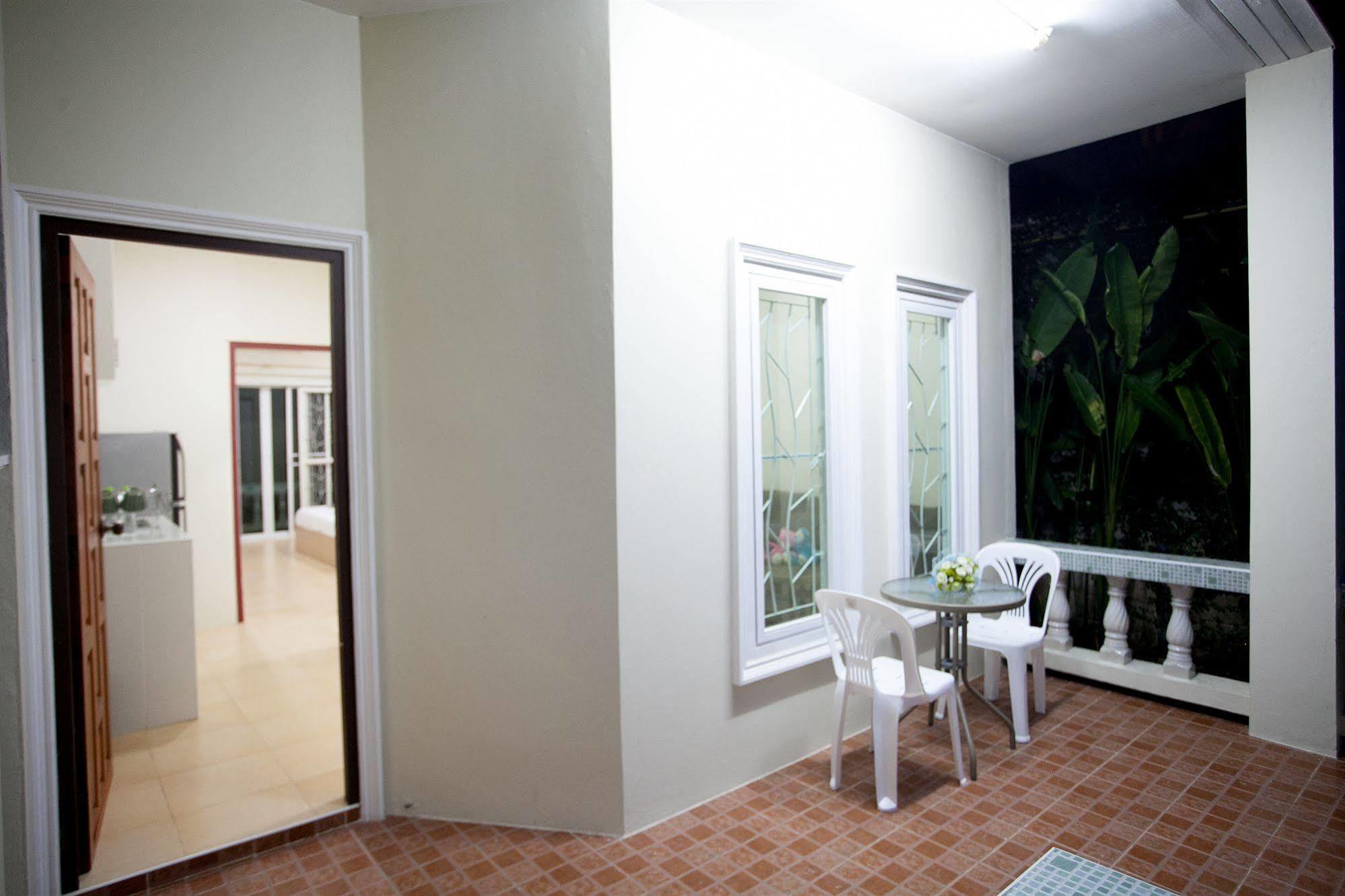 Lucky Lek Resort Rawai Dış mekan fotoğraf
