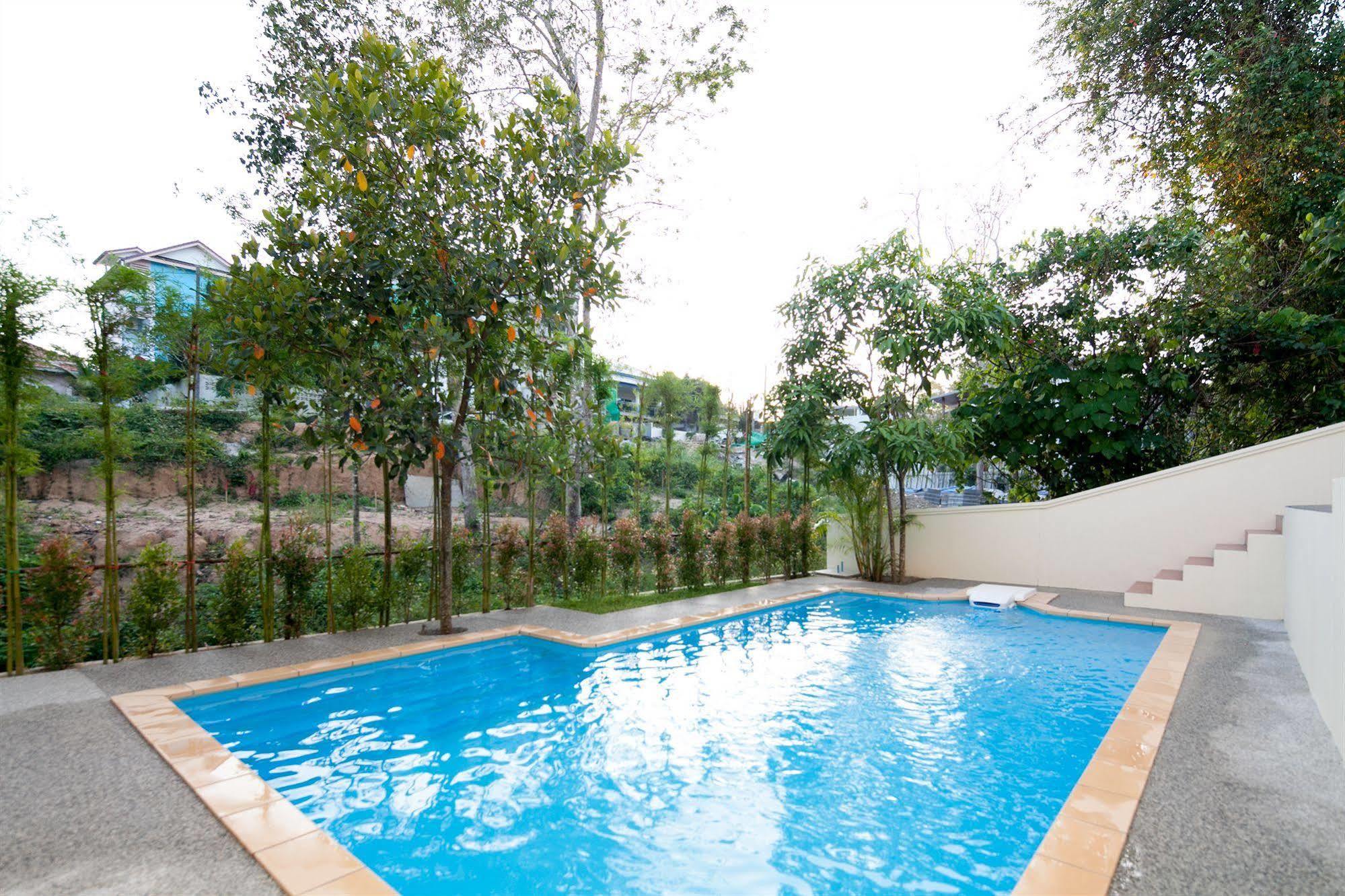 Lucky Lek Resort Rawai Dış mekan fotoğraf