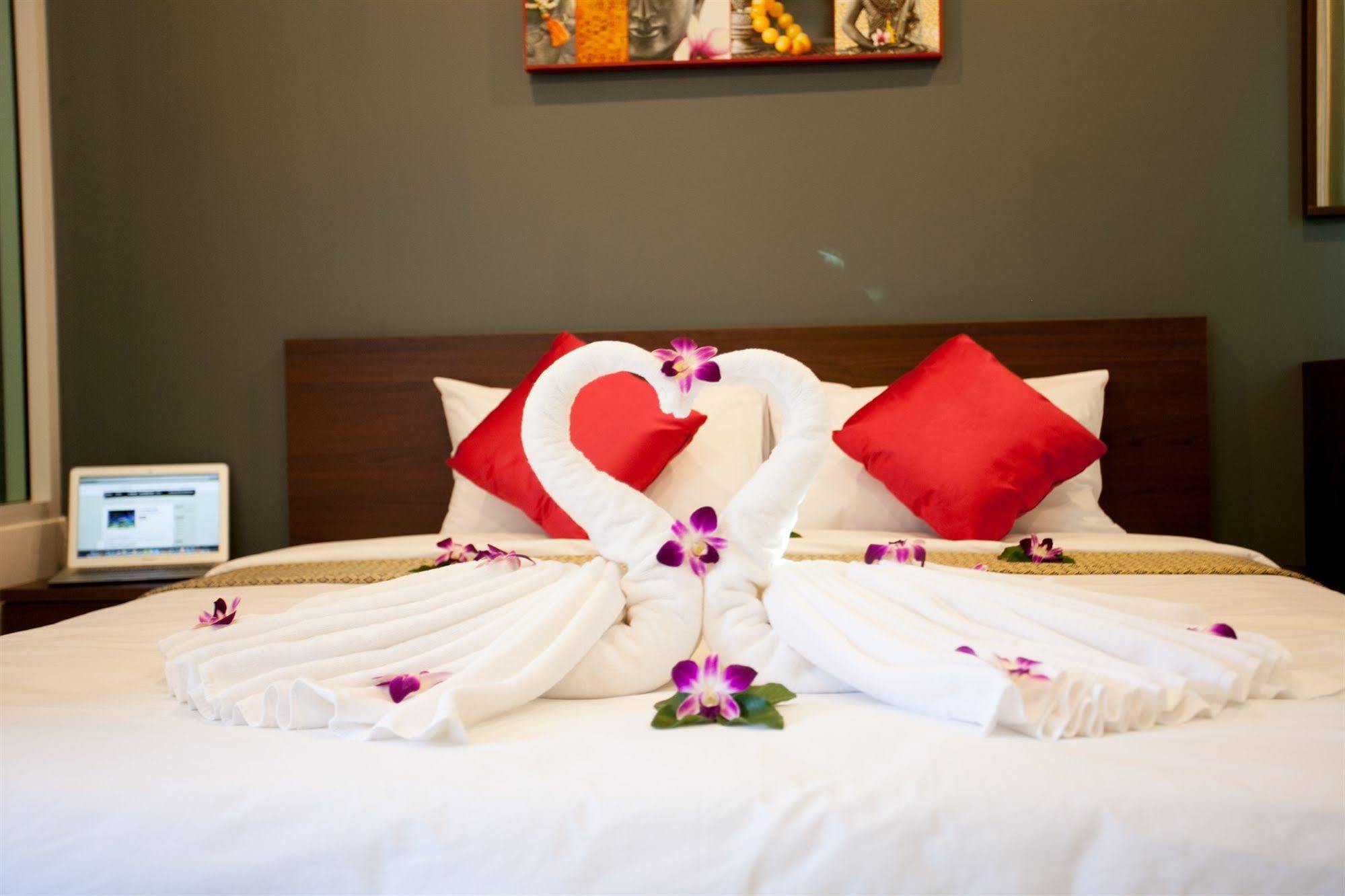 Lucky Lek Resort Rawai Dış mekan fotoğraf